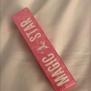 Jeffree Star Magic Star concealer C13